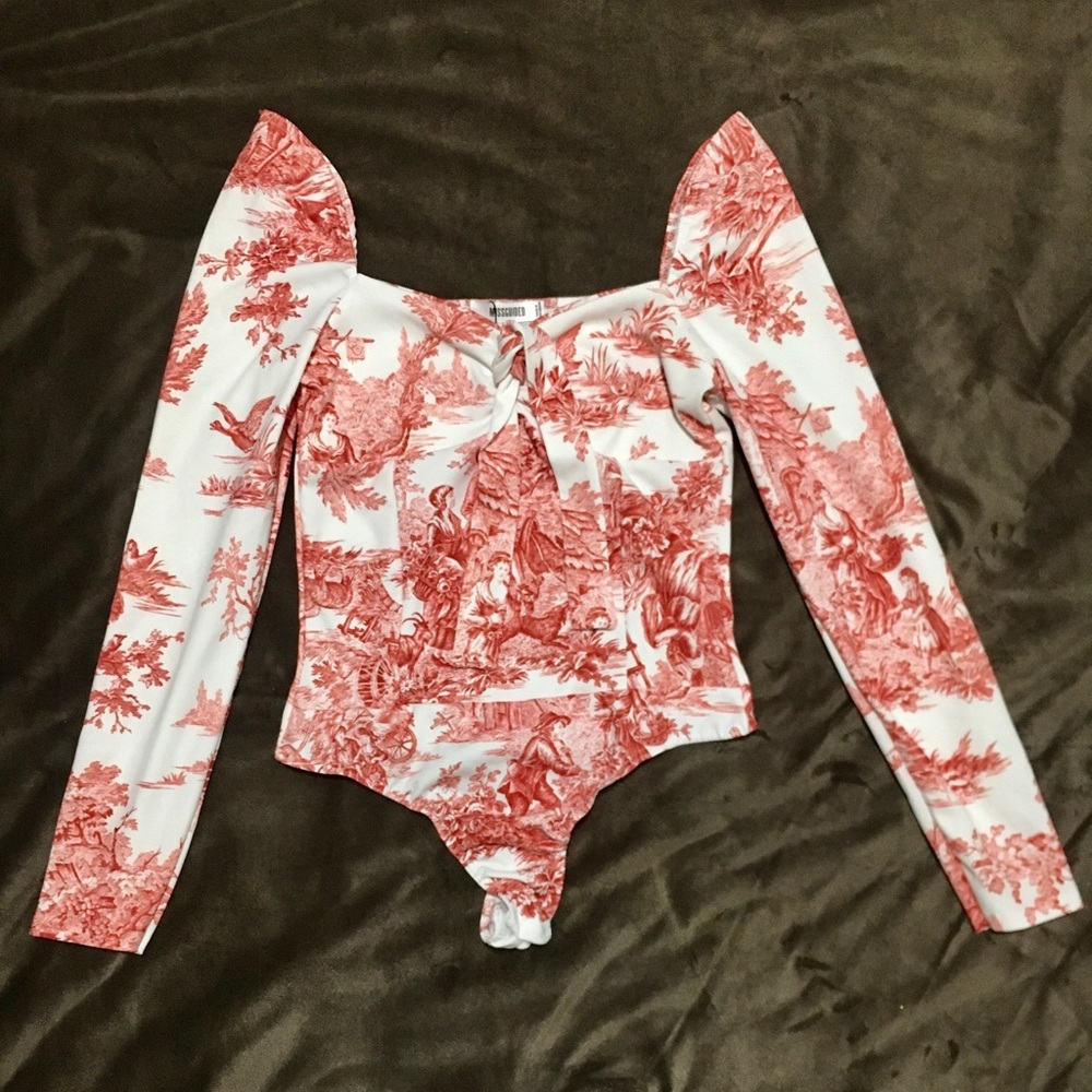 NWT Toile Print Missguided Bodysuit